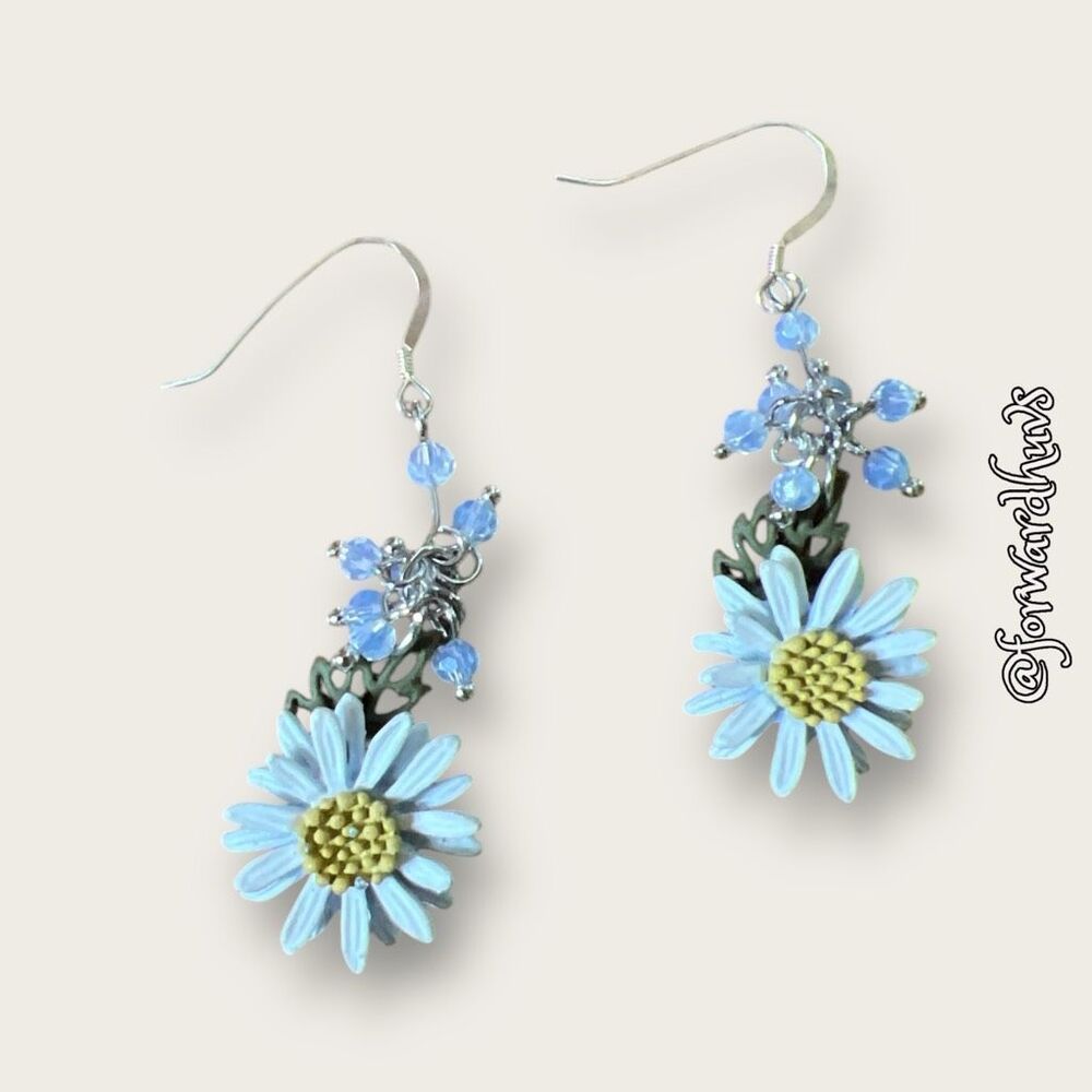 Bundle Sale 3 for $15 | Daisy Dangle Earrings